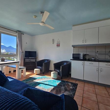 False Bay Inn Strand Buitenkant foto