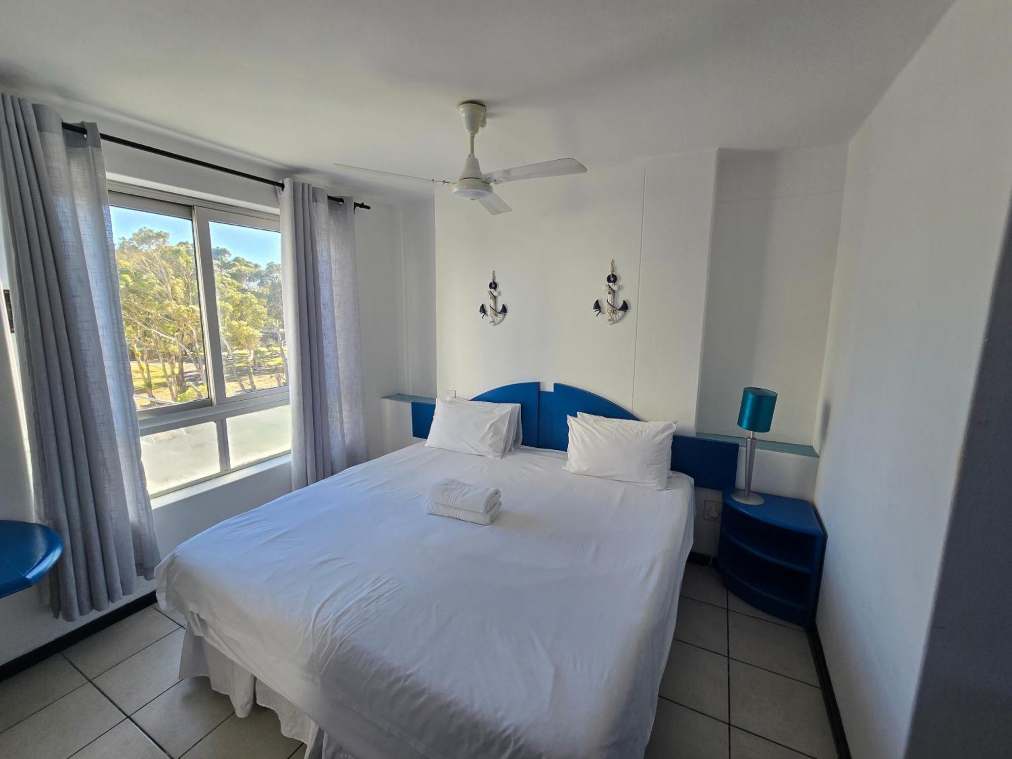 False Bay Inn Strand Buitenkant foto