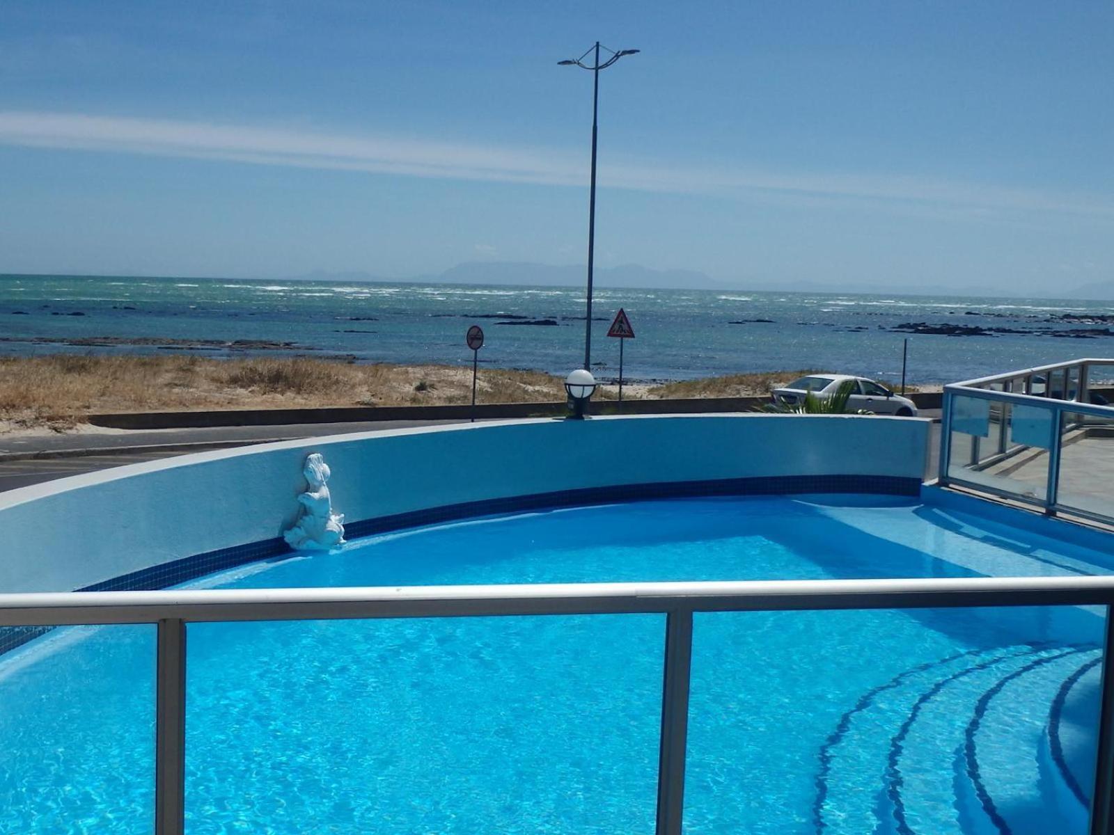 False Bay Inn Strand Buitenkant foto