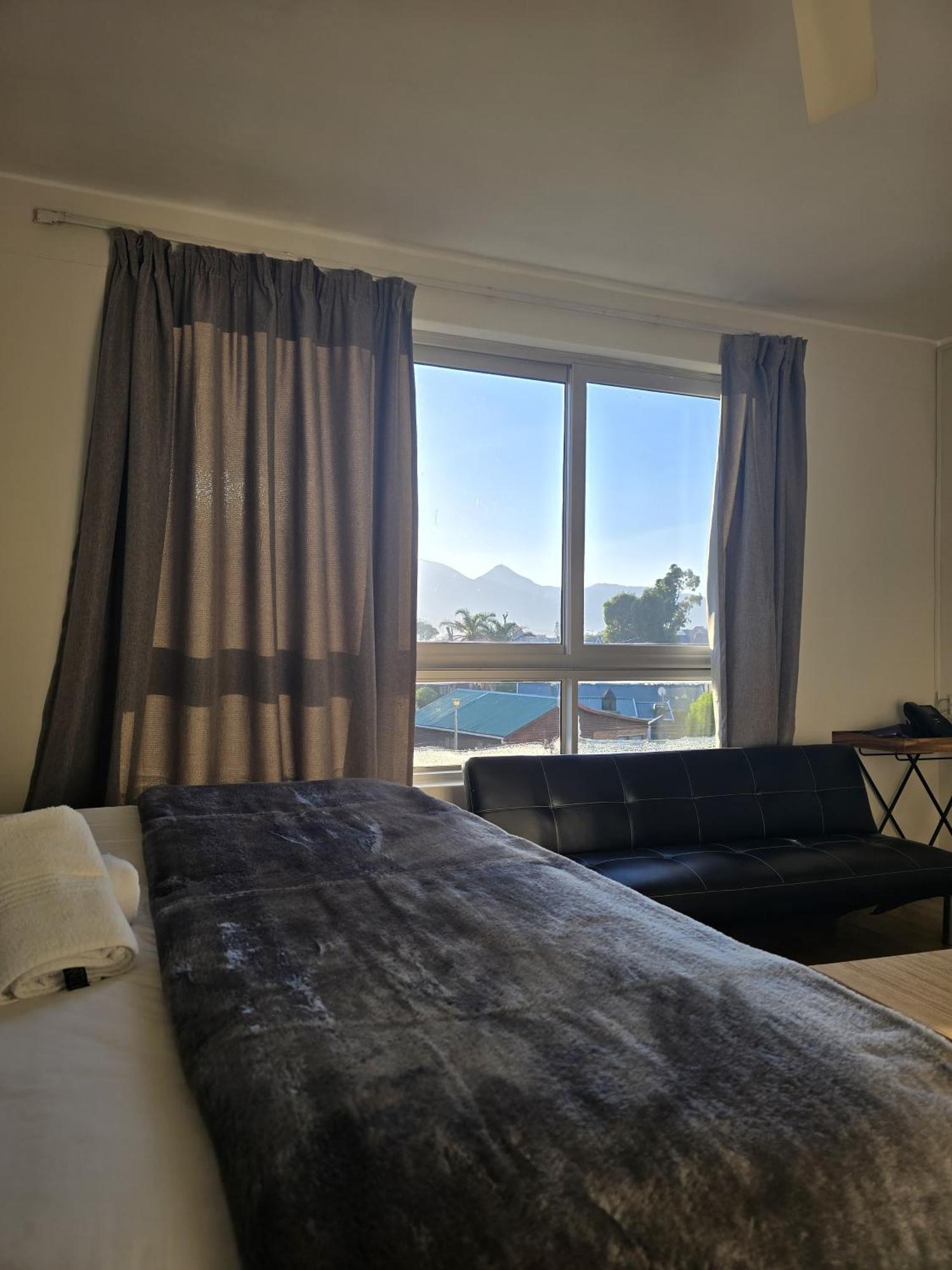 False Bay Inn Strand Buitenkant foto