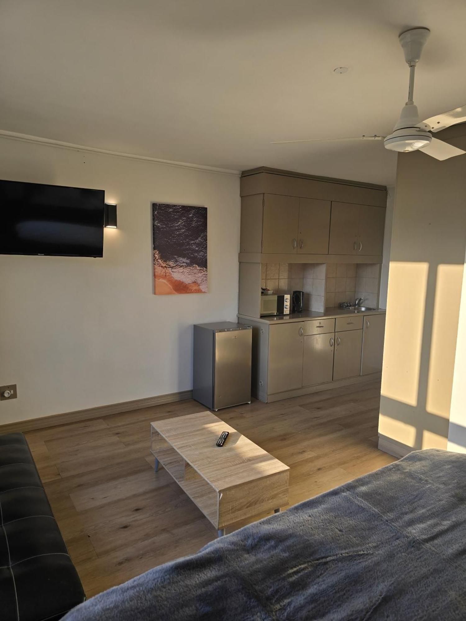 False Bay Inn Strand Buitenkant foto